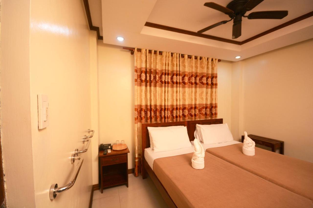 Ipil Suites El Nido Exteriör bild